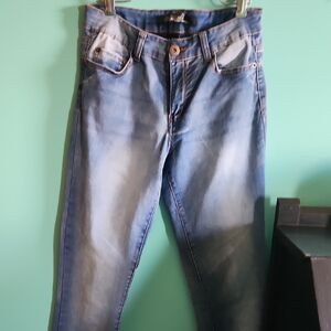 Sunrise 5 Premium Denim COLLECTION Size 9  Skinny